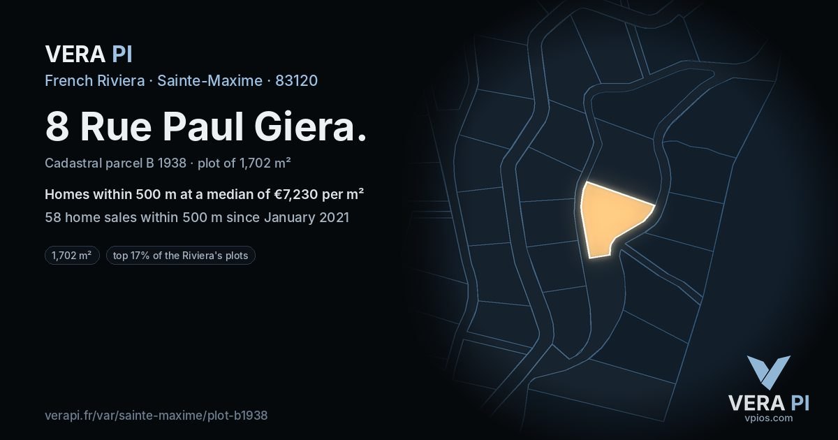 8 Rue Paul Giera, Sainte-Maxime at night – the plot lit, the parcels around coloured by the prices near them