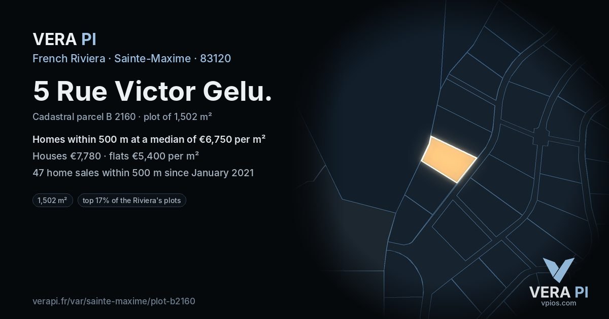 5 Rue Victor Gelu, Sainte-Maxime at night – the plot lit, the parcels around coloured by the prices near them