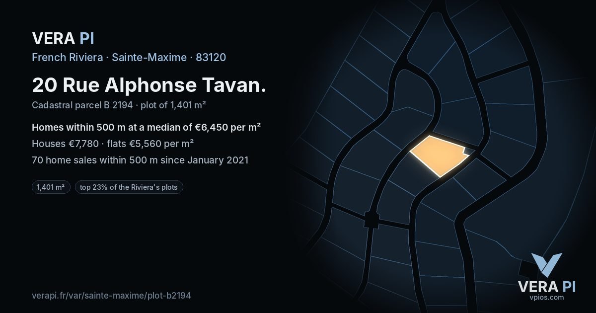 20 Rue Alphonse Tavan, Sainte-Maxime at night – the plot lit, the parcels around coloured by the prices near them