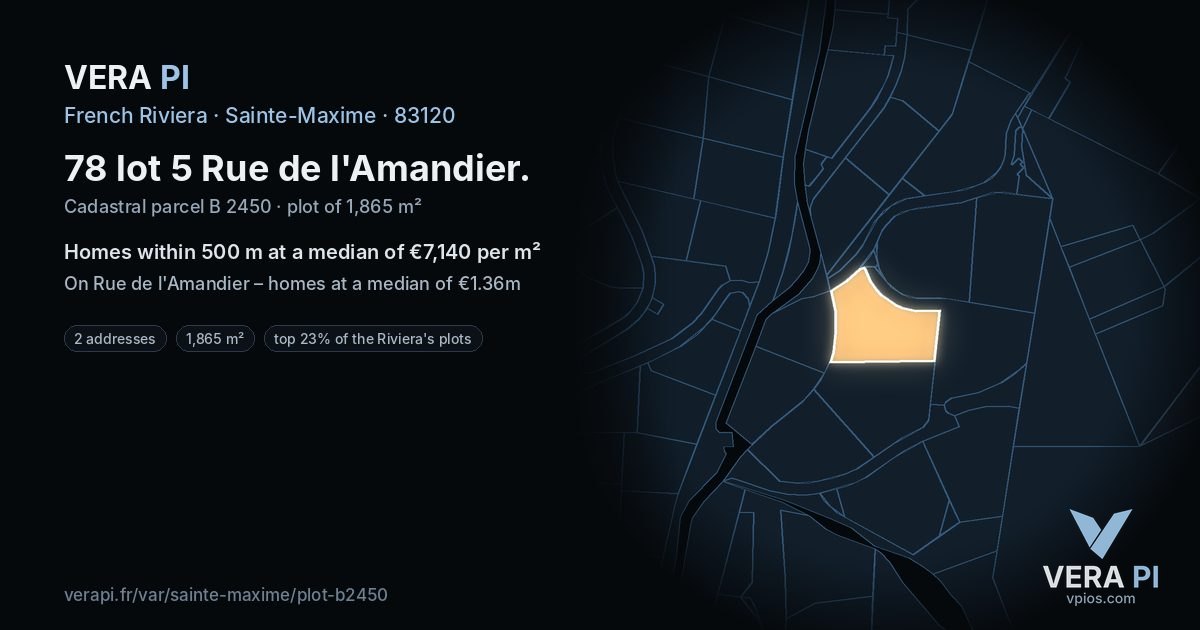 78 lot 5 Rue de l'Amandier, Sainte-Maxime at night – the plot lit, the parcels around coloured by the prices near them