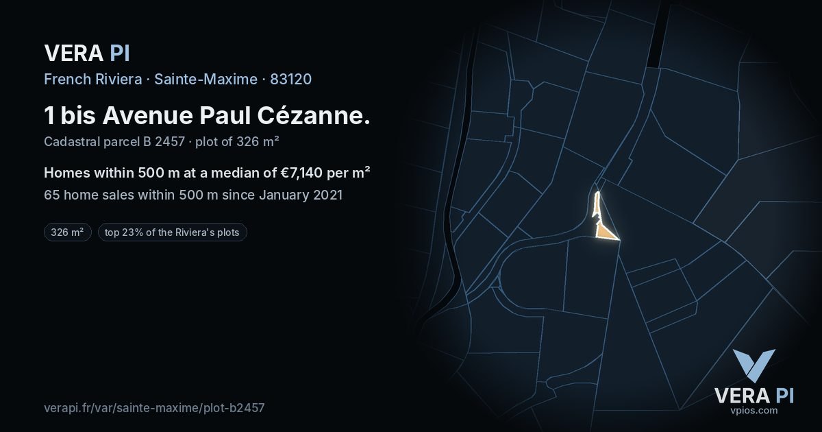 1 bis Avenue Paul Cézanne, Sainte-Maxime at night – the plot lit, the parcels around coloured by the prices near them