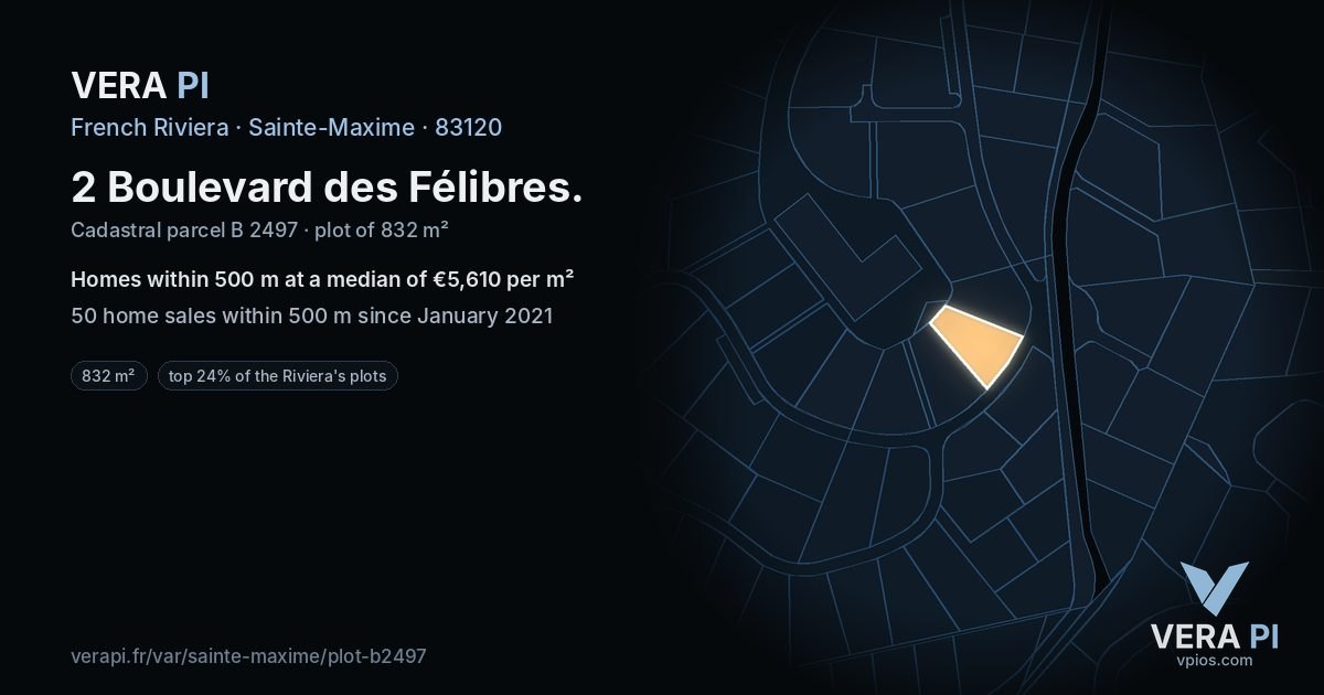 2 Boulevard des Félibres, Sainte-Maxime at night – the plot lit, the parcels around coloured by the prices near them