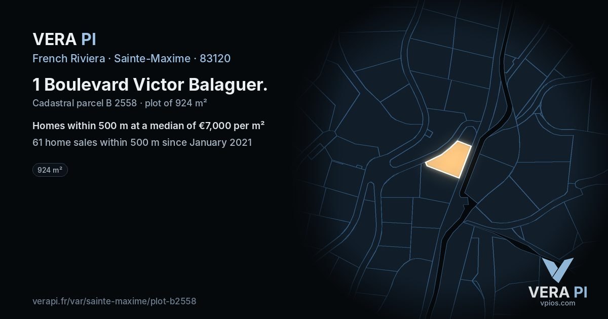 1 Boulevard Victor Balaguer, Sainte-Maxime at night – the plot lit, the parcels around coloured by the prices near them