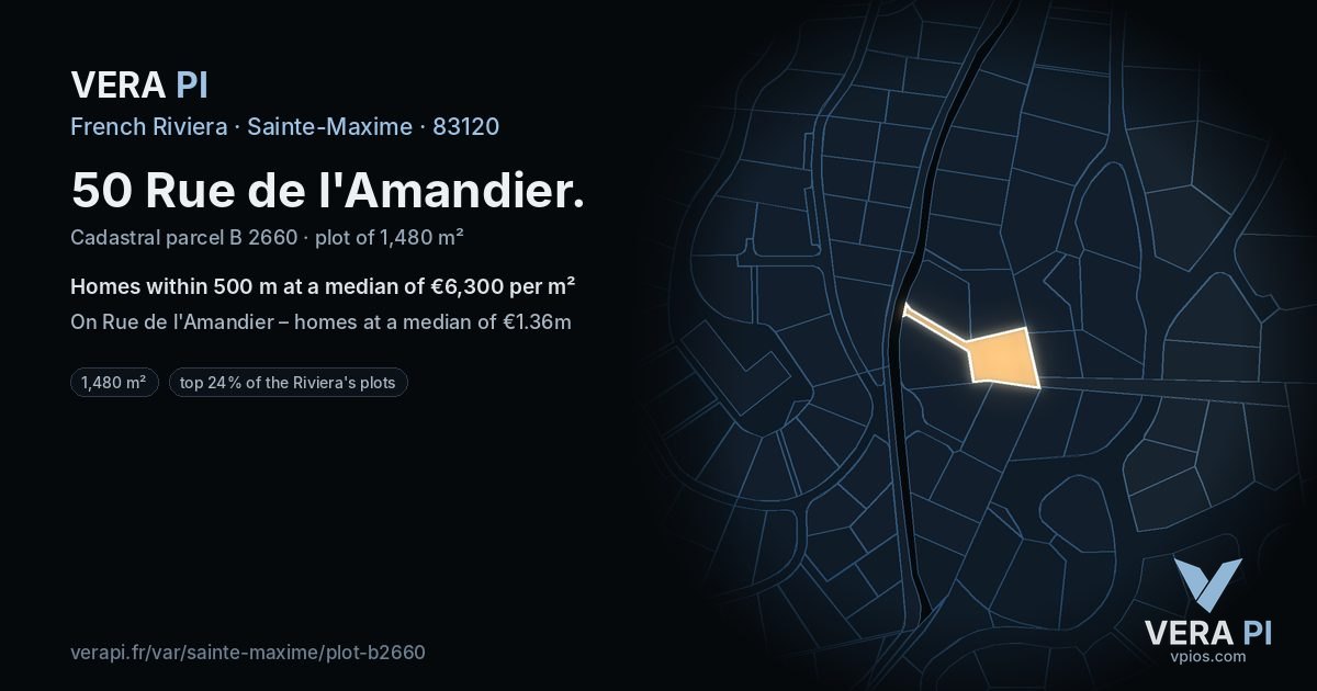 50 Rue de l'Amandier, Sainte-Maxime at night – the plot lit, the parcels around coloured by the prices near them