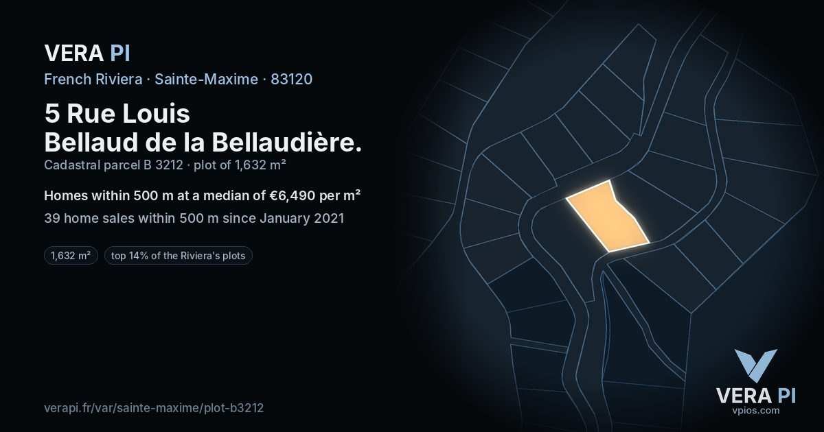 5 Rue Louis Bellaud de la Bellaudière, Sainte-Maxime at night – the plot lit, the parcels around coloured by the prices near them