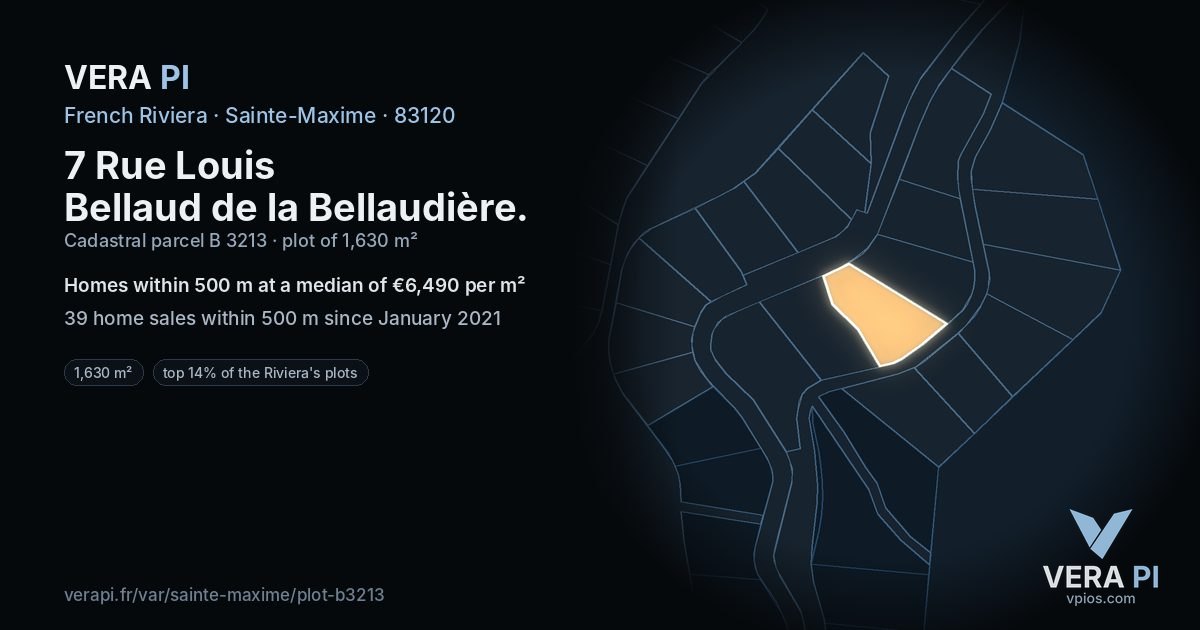 7 Rue Louis Bellaud de la Bellaudière, Sainte-Maxime at night – the plot lit, the parcels around coloured by the prices near them