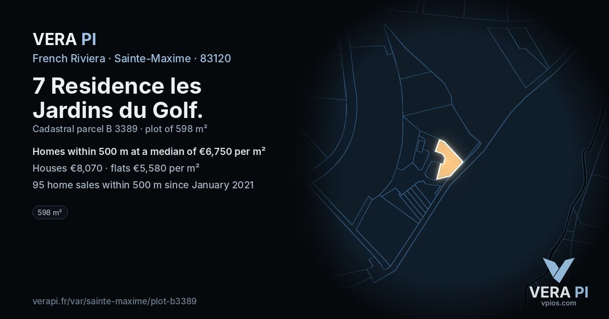 7 Residence les Jardins du Golf, Sainte-Maxime at night – the plot lit, the parcels around coloured by the prices near them