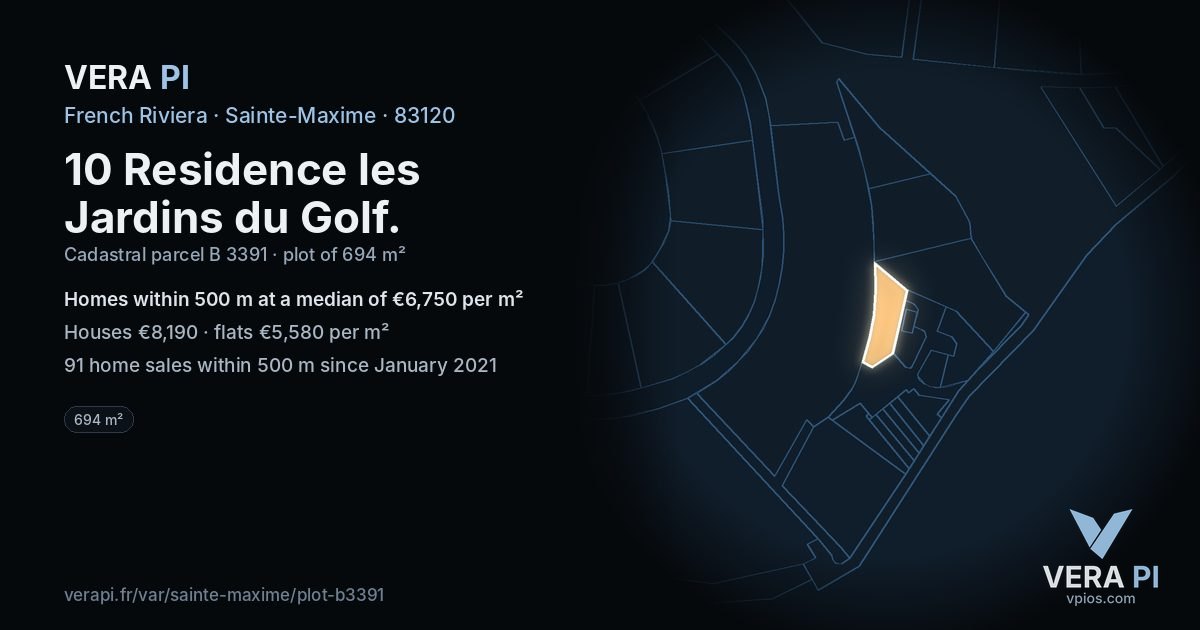 10 Residence les Jardins du Golf, Sainte-Maxime at night – the plot lit, the parcels around coloured by the prices near them