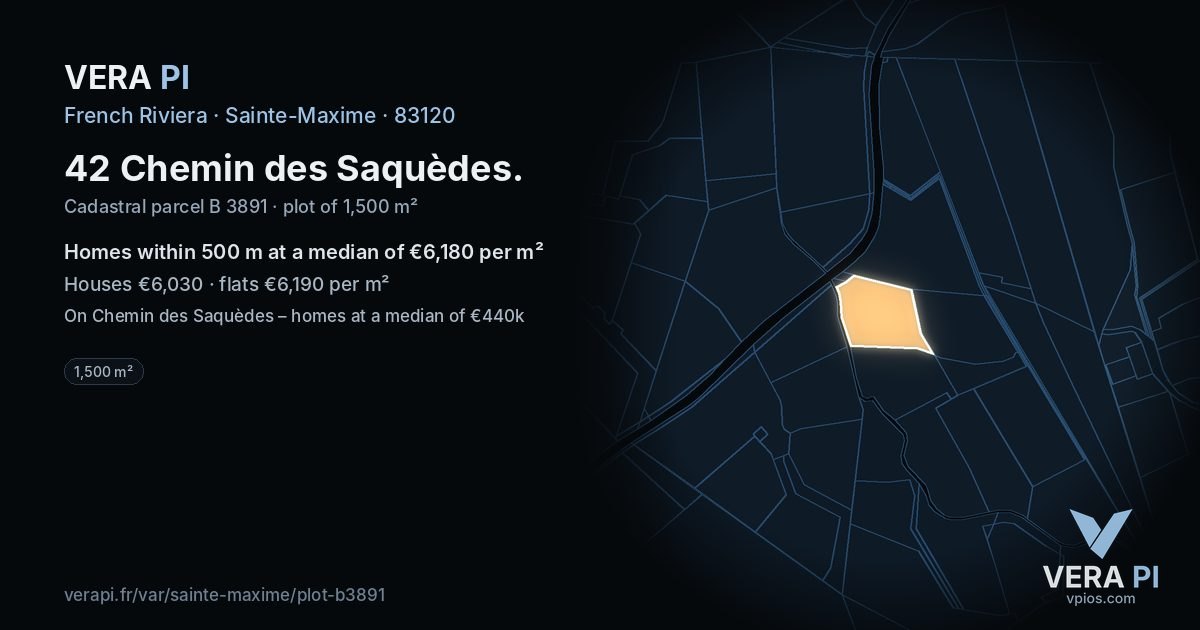 42 Chemin des Saquèdes, Sainte-Maxime at night – the plot lit, the parcels around coloured by the prices near them