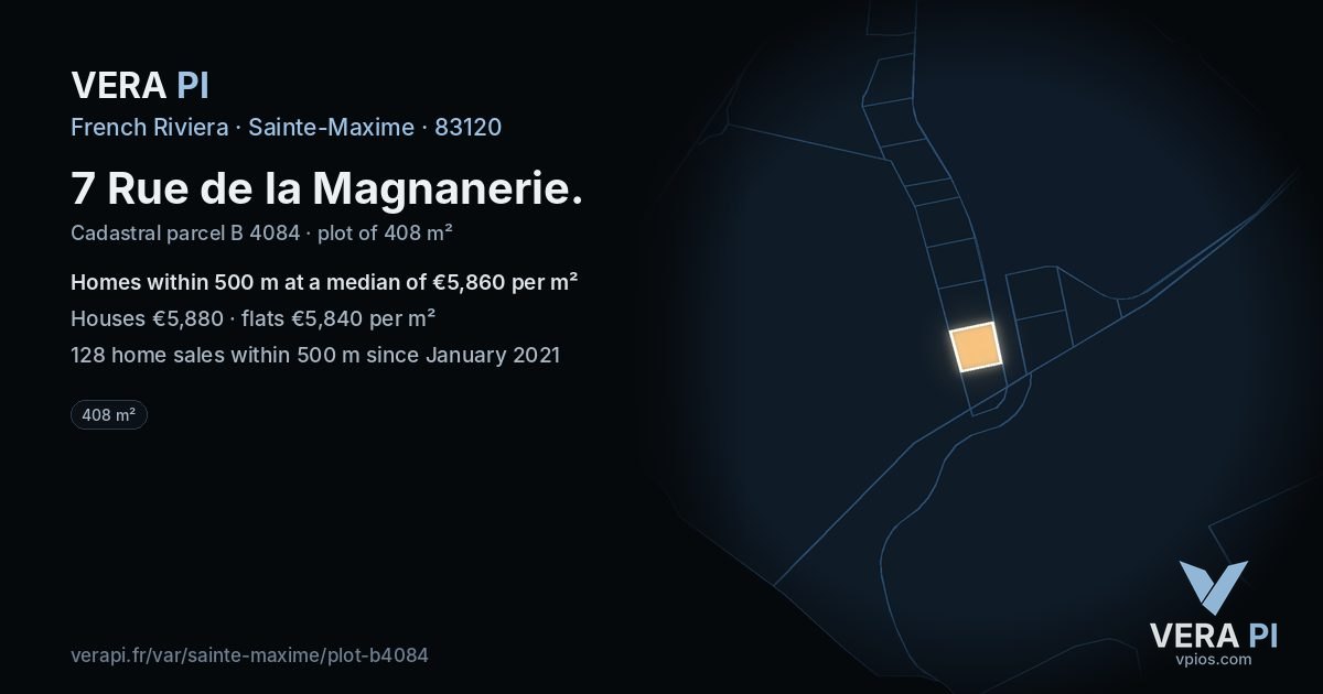 7 Rue de la Magnanerie, Sainte-Maxime at night – the plot lit, the parcels around coloured by the prices near them