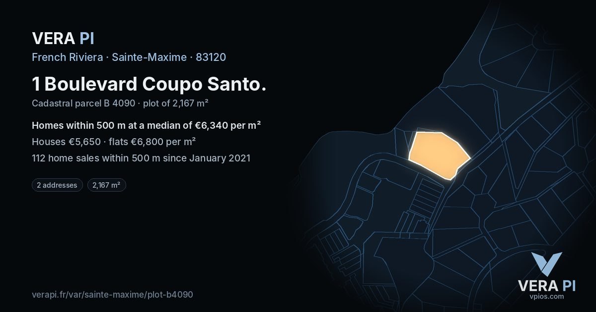 1 Boulevard Coupo Santo, Sainte-Maxime at night – the plot lit, the parcels around coloured by the prices near them