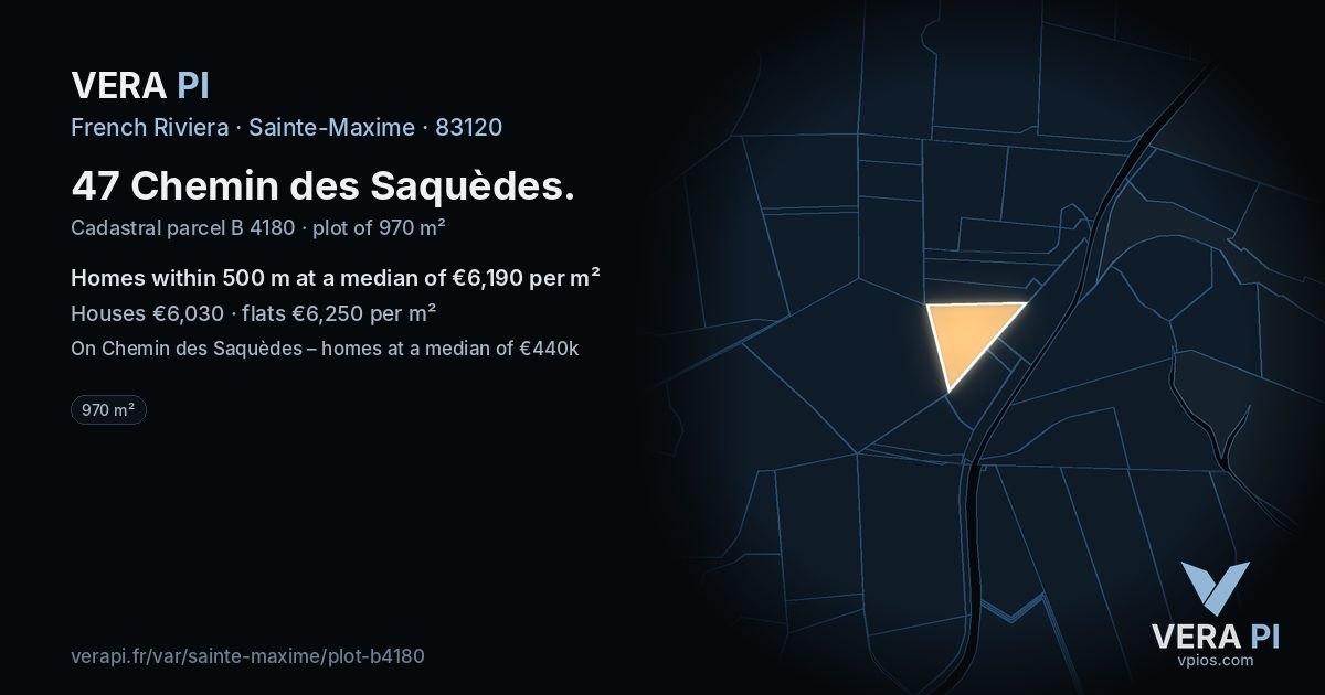 47 Chemin des Saquèdes, Sainte-Maxime at night – the plot lit, the parcels around coloured by the prices near them
