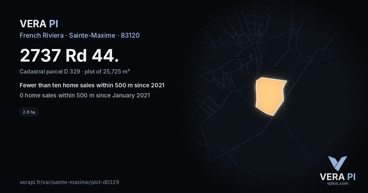 2737 Rd 44, Sainte-Maxime at night – the plot lit, the parcels around coloured by the prices near them