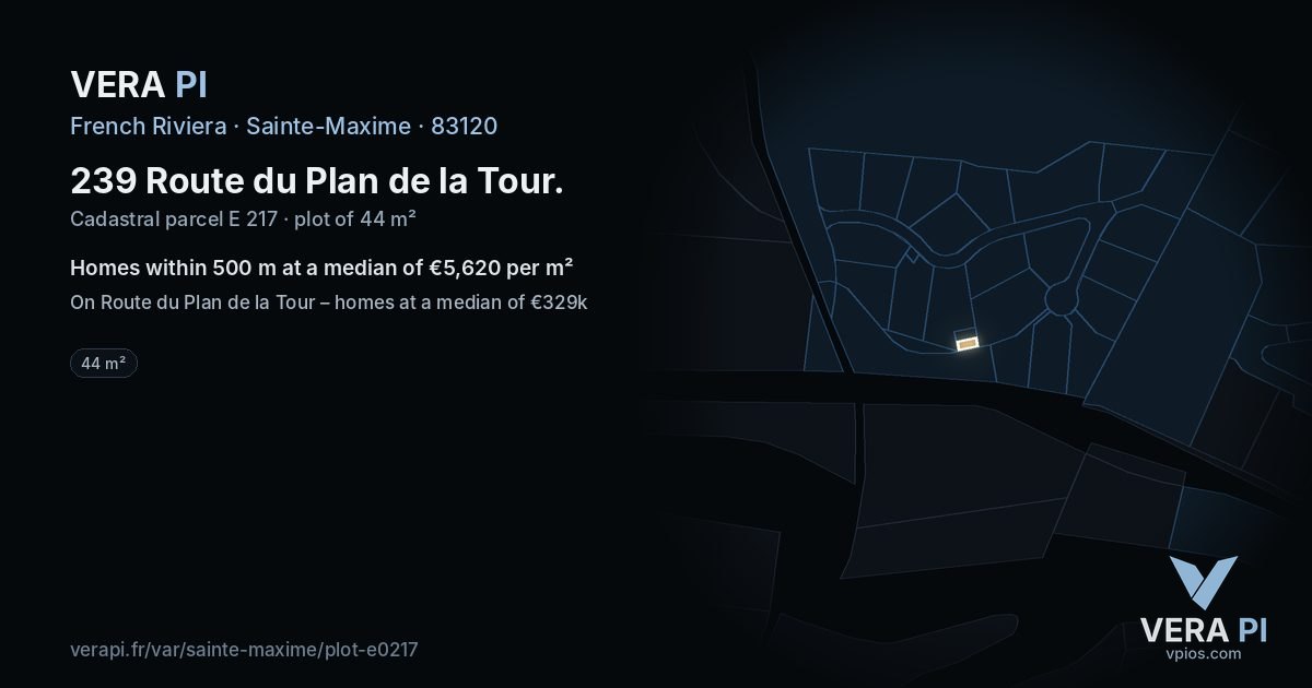 239 Route du Plan de la Tour, Sainte-Maxime at night – the plot lit, the parcels around coloured by the prices near them