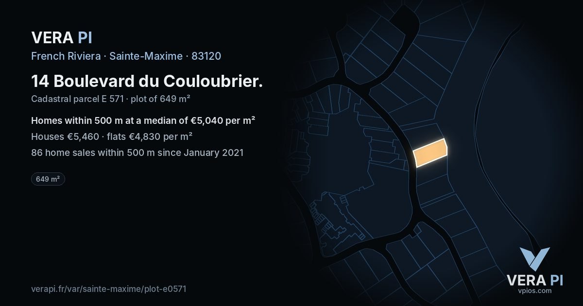 14 Boulevard du Couloubrier, Sainte-Maxime at night – the plot lit, the parcels around coloured by the prices near them
