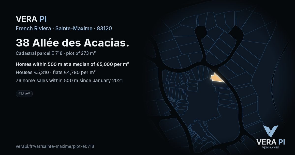 38 Allée des Acacias, Sainte-Maxime at night – the plot lit, the parcels around coloured by the prices near them