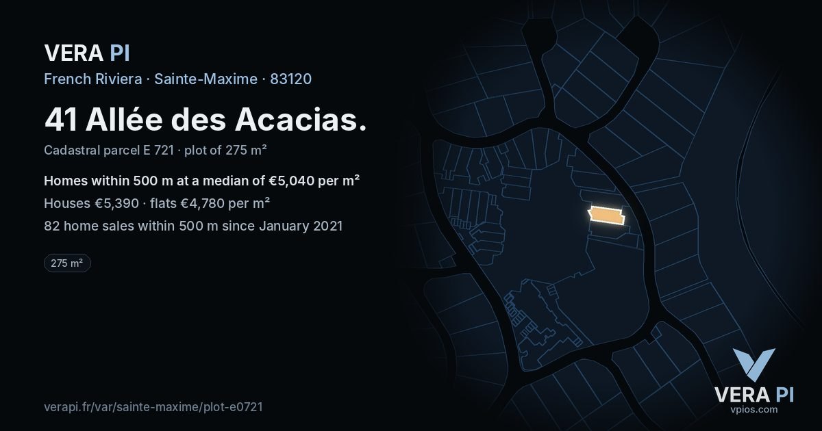 41 Allée des Acacias, Sainte-Maxime at night – the plot lit, the parcels around coloured by the prices near them
