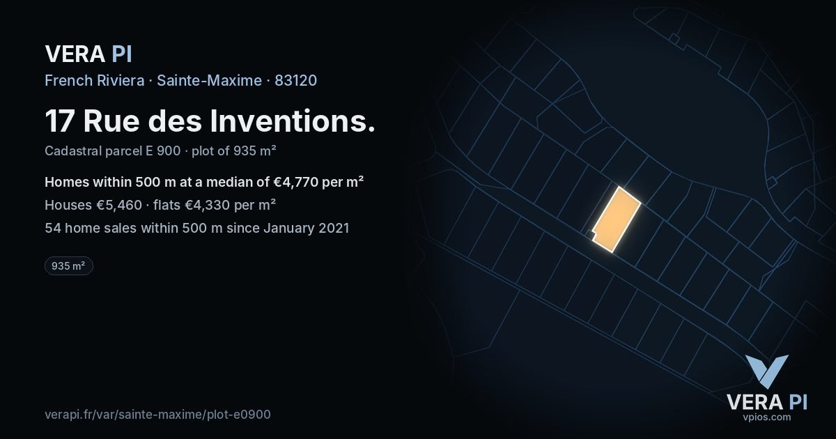 17 Rue des Inventions, Sainte-Maxime at night – the plot lit, the parcels around coloured by the prices near them