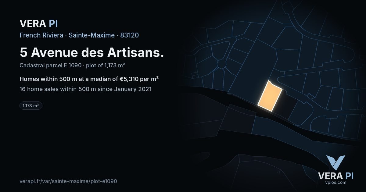 5 Avenue des Artisans, Sainte-Maxime at night – the plot lit, the parcels around coloured by the prices near them
