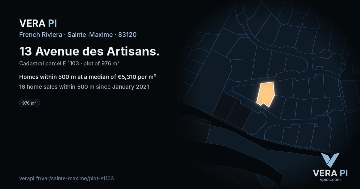 13 Avenue des Artisans, Sainte-Maxime at night – the plot lit, the parcels around coloured by the prices near them