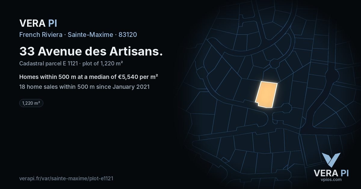 33 Avenue des Artisans, Sainte-Maxime at night – the plot lit, the parcels around coloured by the prices near them