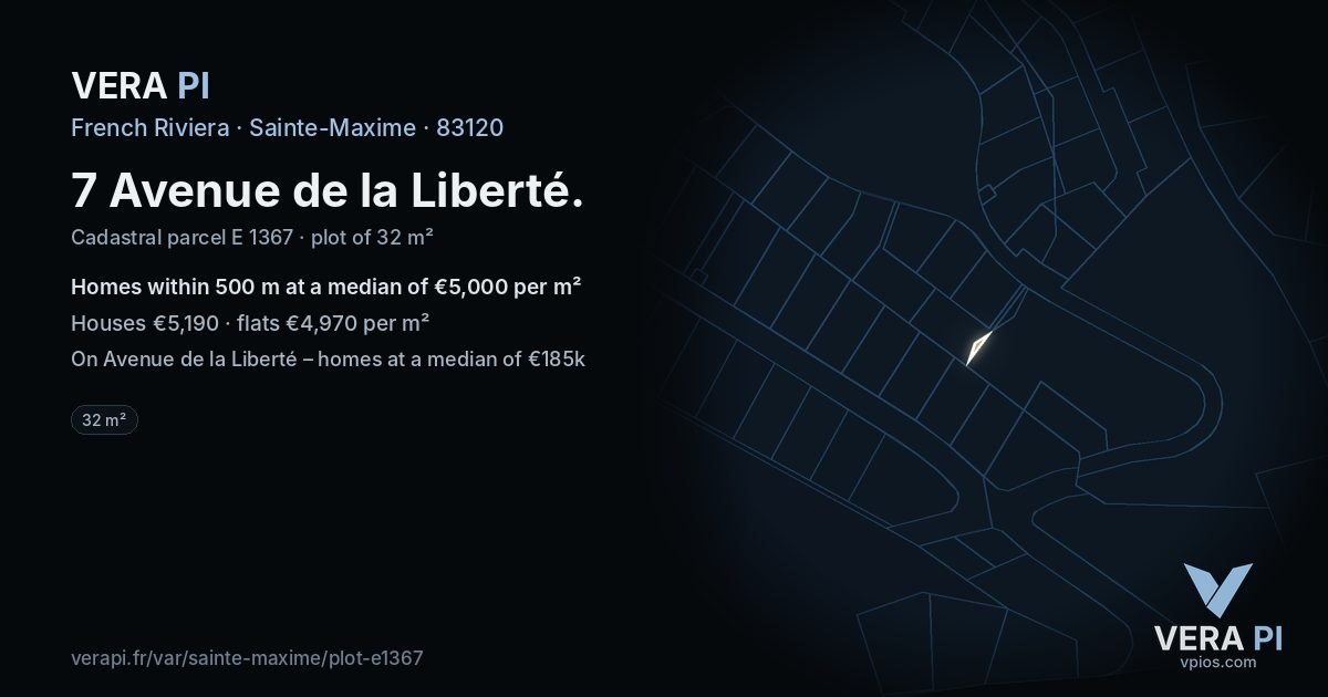7 Avenue de la Liberté, Sainte-Maxime at night – the plot lit, the parcels around coloured by the prices near them