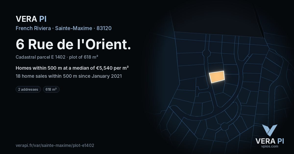 6 Rue de l'Orient, Sainte-Maxime at night – the plot lit, the parcels around coloured by the prices near them