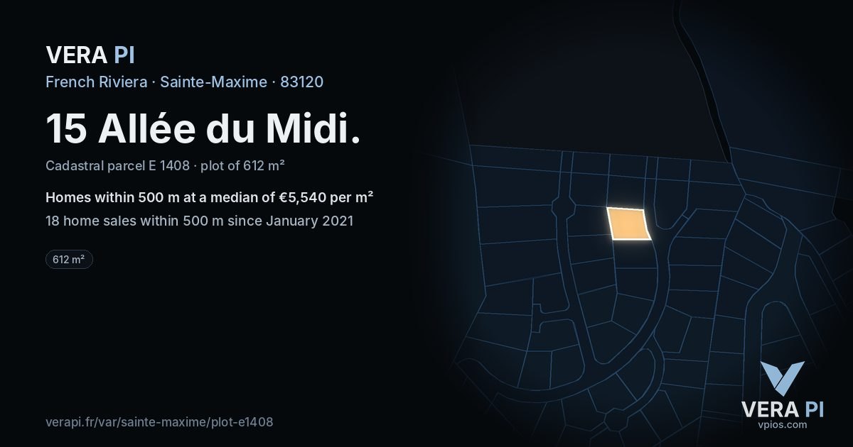 15 Allée du Midi, Sainte-Maxime at night – the plot lit, the parcels around coloured by the prices near them