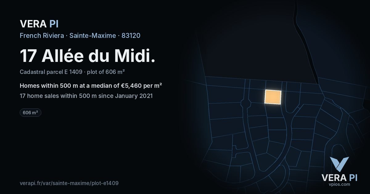 17 Allée du Midi, Sainte-Maxime at night – the plot lit, the parcels around coloured by the prices near them