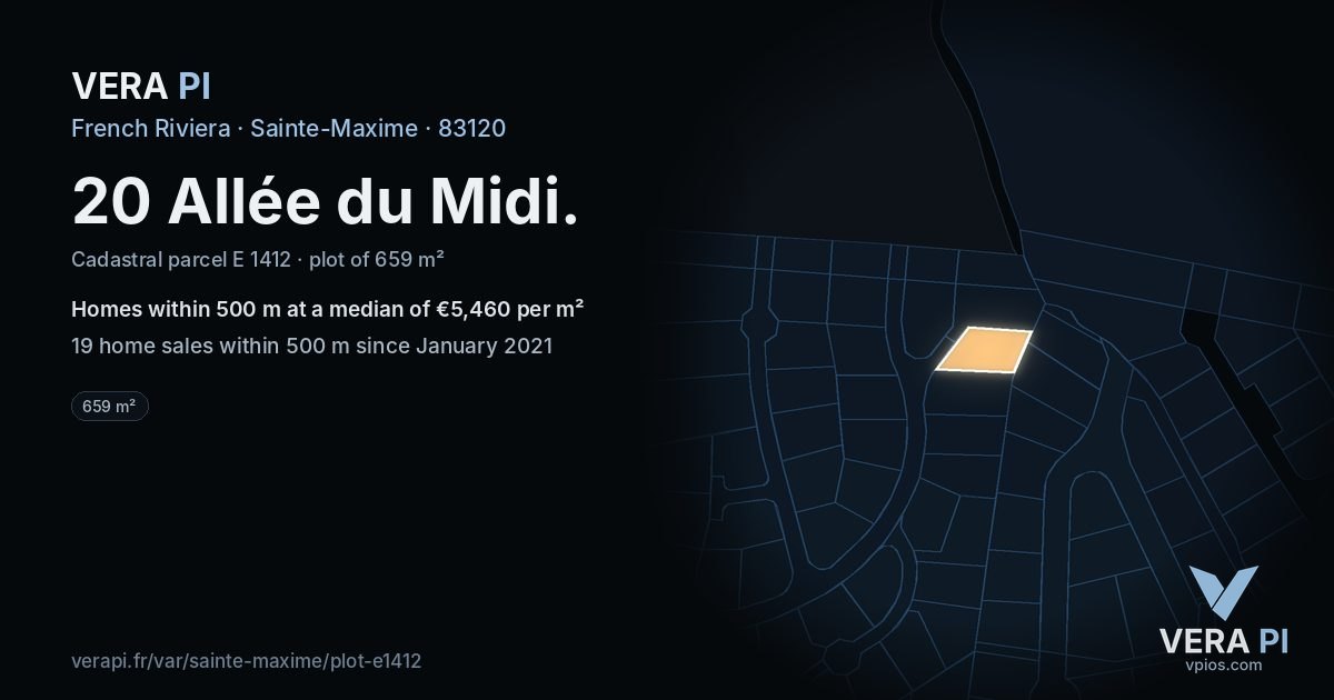 20 Allée du Midi, Sainte-Maxime at night – the plot lit, the parcels around coloured by the prices near them