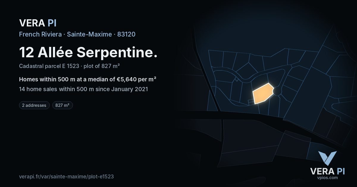 12 Allée Serpentine, Sainte-Maxime at night – the plot lit, the parcels around coloured by the prices near them