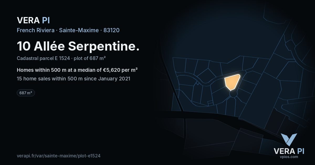 10 Allée Serpentine, Sainte-Maxime at night – the plot lit, the parcels around coloured by the prices near them