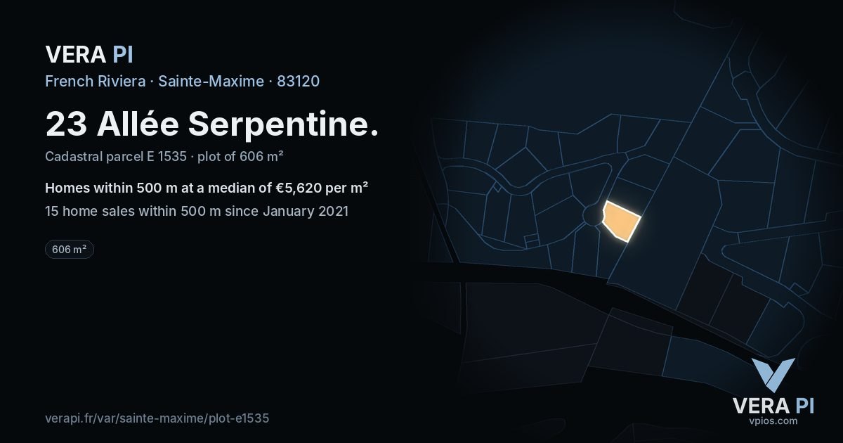 23 Allée Serpentine, Sainte-Maxime at night – the plot lit, the parcels around coloured by the prices near them