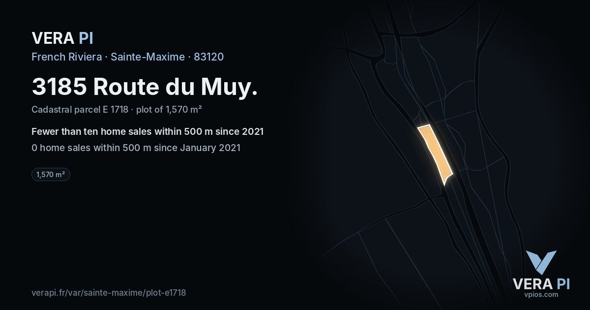 3185 Route du Muy, Sainte-Maxime at night – the plot lit, the parcels around coloured by the prices near them