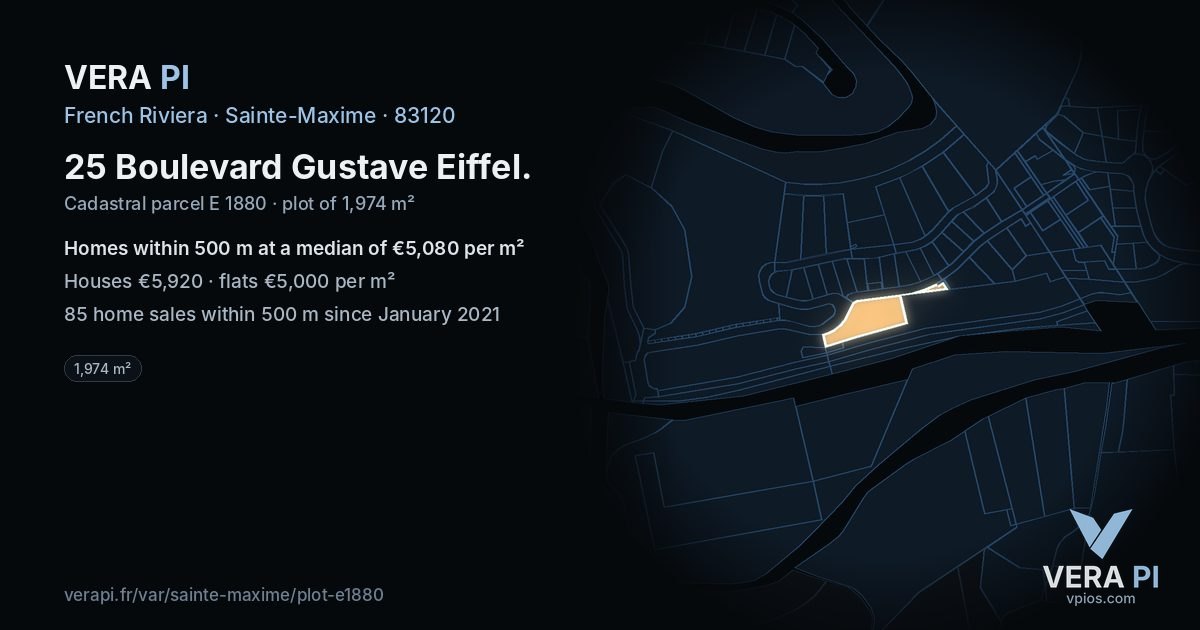 25 Boulevard Gustave Eiffel, Sainte-Maxime at night – the plot lit, the parcels around coloured by the prices near them