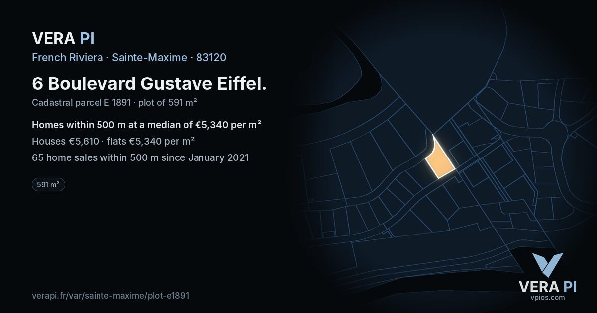 6 Boulevard Gustave Eiffel, Sainte-Maxime at night – the plot lit, the parcels around coloured by the prices near them