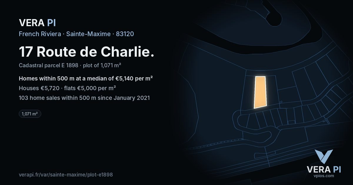 17 Route de Charlie, Sainte-Maxime at night – the plot lit, the parcels around coloured by the prices near them