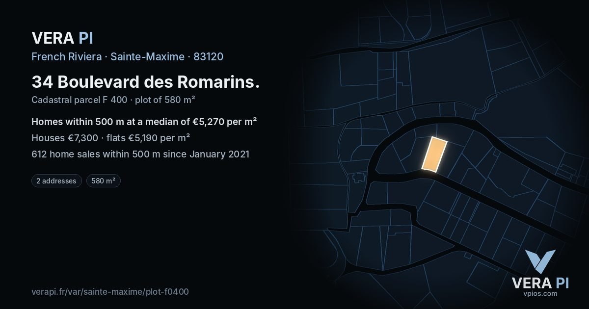 34 Boulevard des Romarins, Sainte-Maxime at night – the plot lit, the parcels around coloured by the prices near them