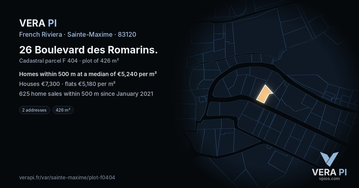 26 Boulevard des Romarins, Sainte-Maxime at night – the plot lit, the parcels around coloured by the prices near them