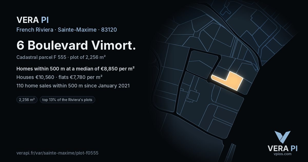 6 Boulevard Vimort, Sainte-Maxime at night – the plot lit, the parcels around coloured by the prices near them