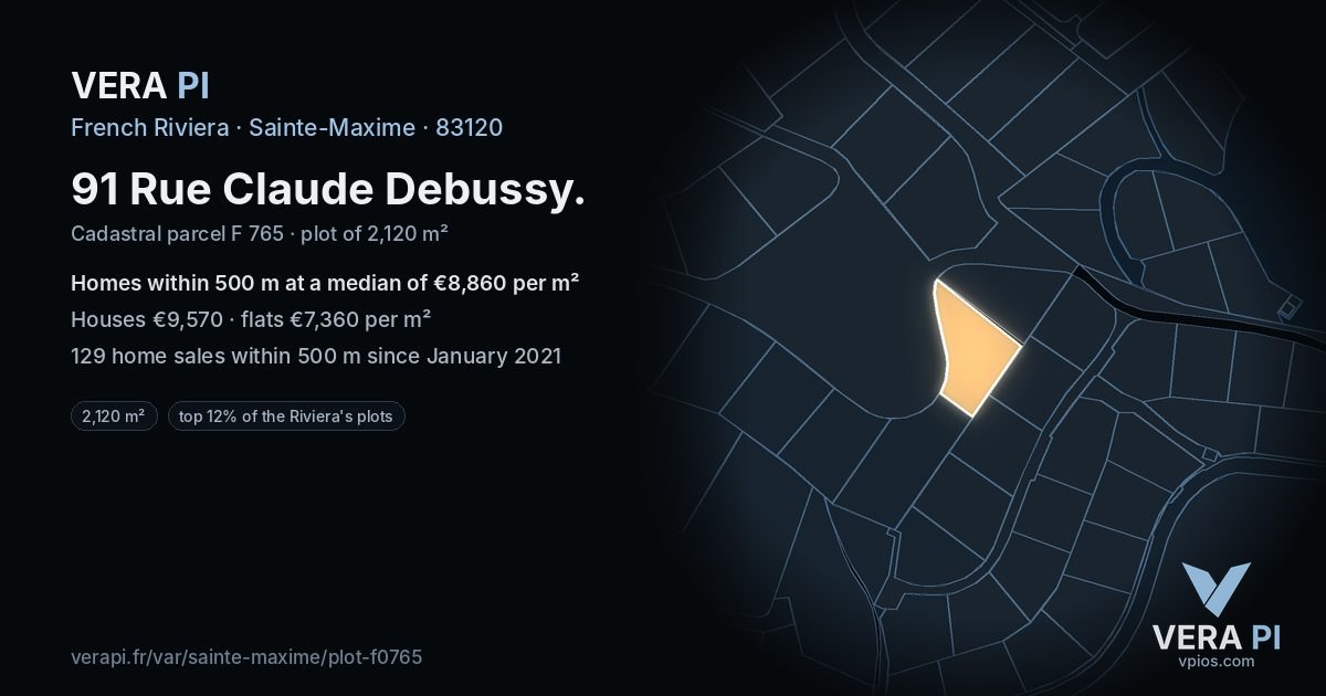 91 Rue Claude Debussy, Sainte-Maxime at night – the plot lit, the parcels around coloured by the prices near them