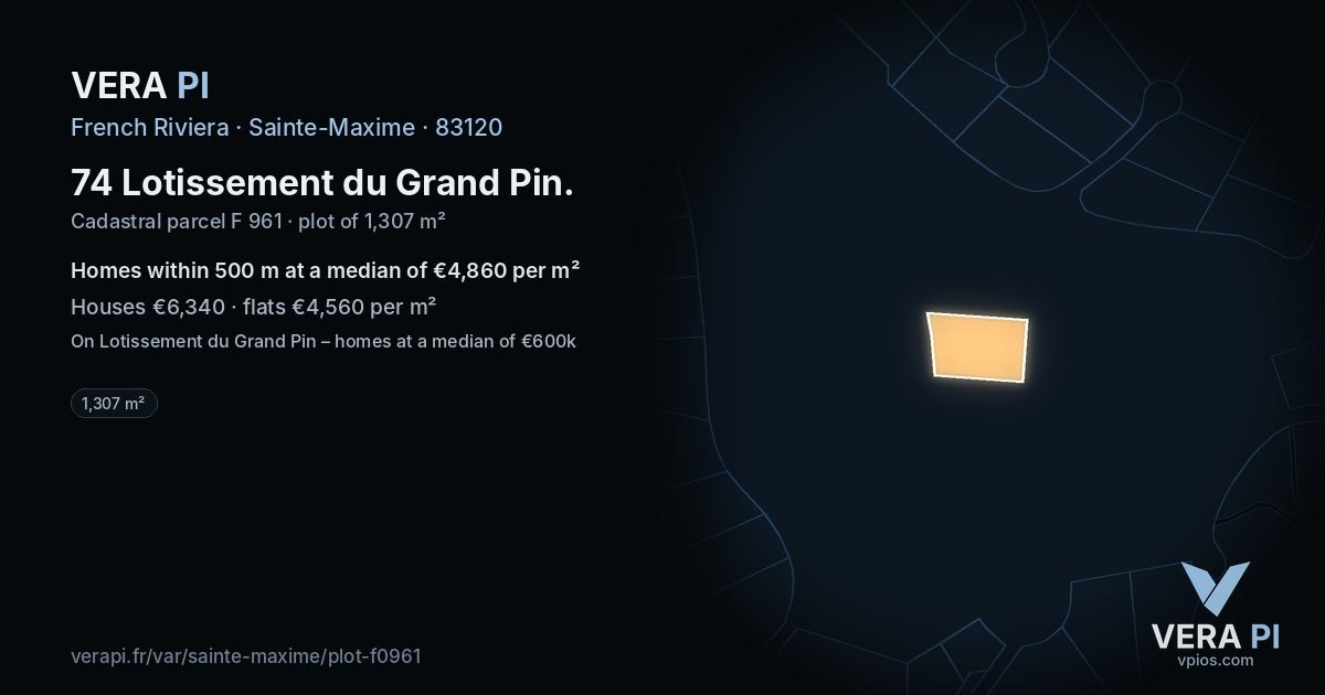 74 Lotissement du Grand Pin, Sainte-Maxime at night – the plot lit, the parcels around coloured by the prices near them