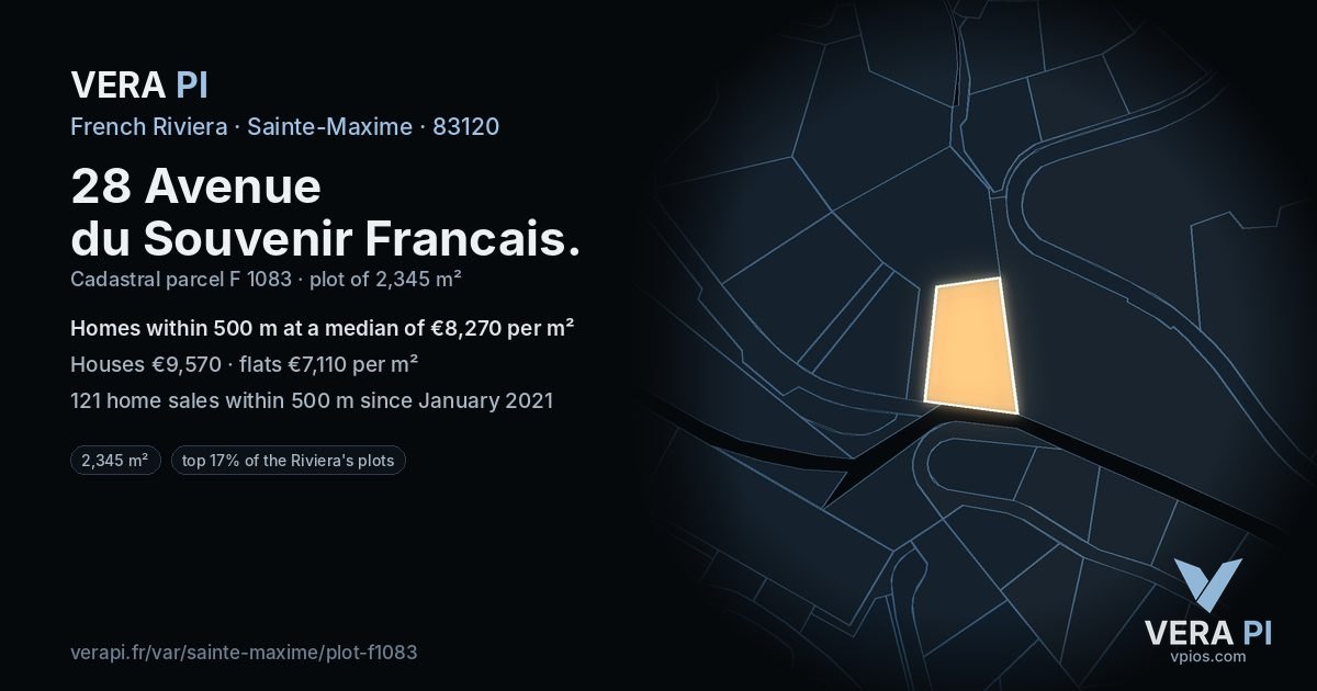 28 Avenue du Souvenir Francais, Sainte-Maxime at night – the plot lit, the parcels around coloured by the prices near them