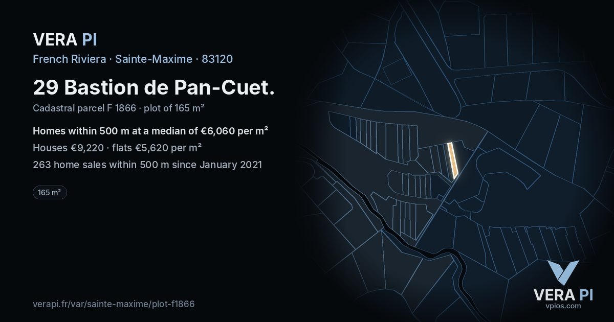 29 Bastion de Pan-Cuet, Sainte-Maxime at night – the plot lit, the parcels around coloured by the prices near them