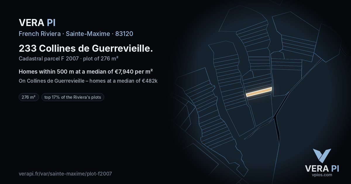 233 Collines de Guerrevieille, Sainte-Maxime at night – the plot lit, the parcels around coloured by the prices near them