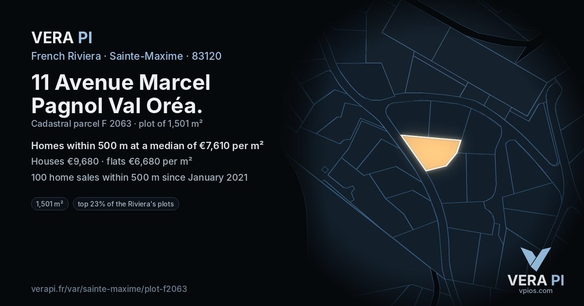 11 Avenue Marcel Pagnol Val Oréa, Sainte-Maxime at night – the plot lit, the parcels around coloured by the prices near them