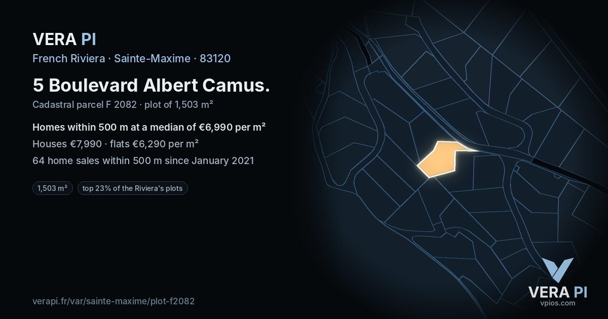 5 Boulevard Albert Camus, Sainte-Maxime at night – the plot lit, the parcels around coloured by the prices near them