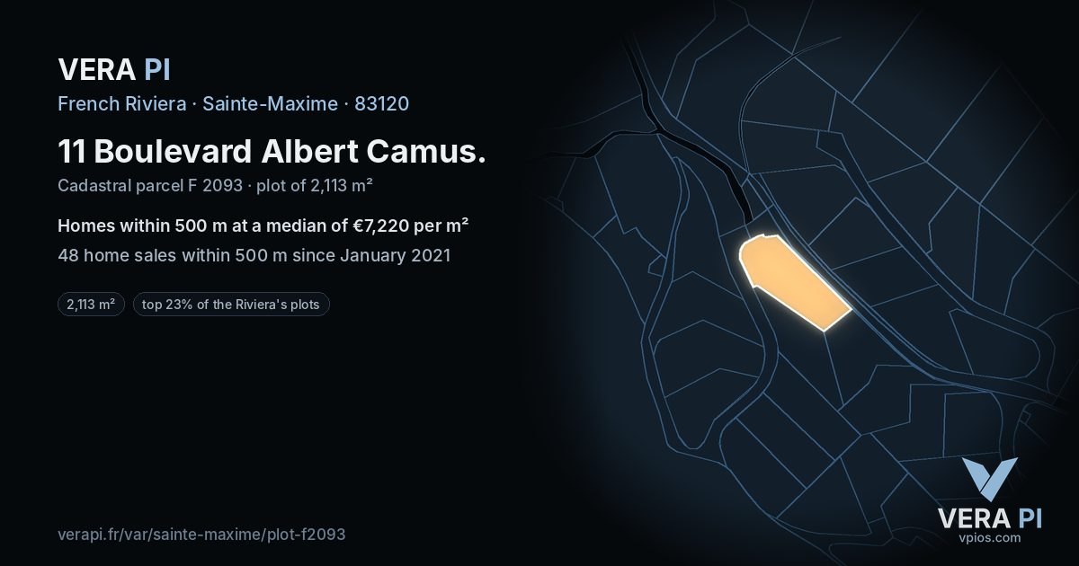 11 Boulevard Albert Camus, Sainte-Maxime at night – the plot lit, the parcels around coloured by the prices near them