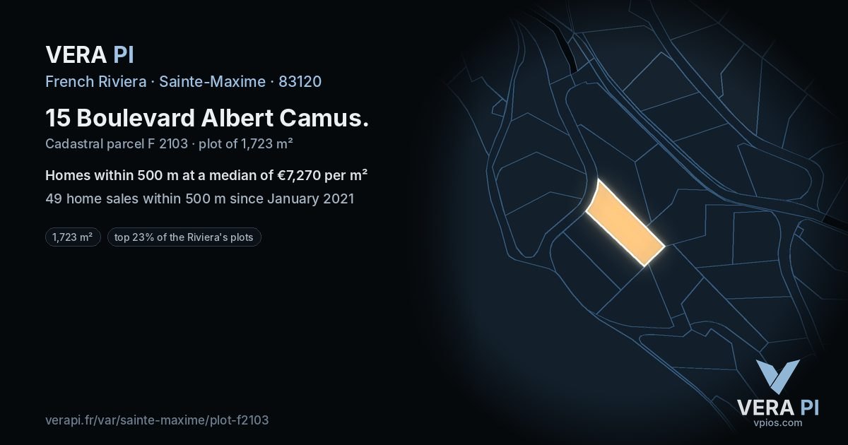 15 Boulevard Albert Camus, Sainte-Maxime at night – the plot lit, the parcels around coloured by the prices near them