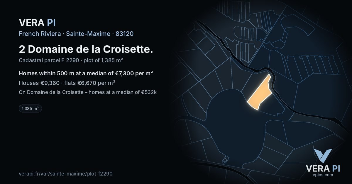 2 Domaine de la Croisette, Sainte-Maxime at night – the plot lit, the parcels around coloured by the prices near them
